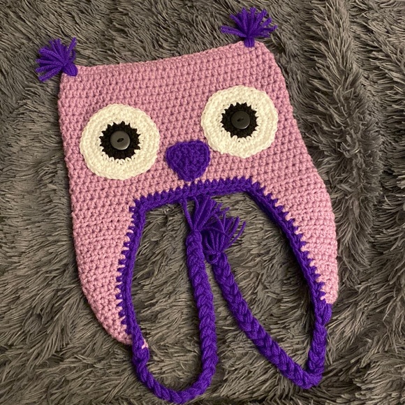 Owl Hats -crocheted - Picture 1 of 5